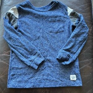 Like new Osh kosh long sleeve super cute blue t